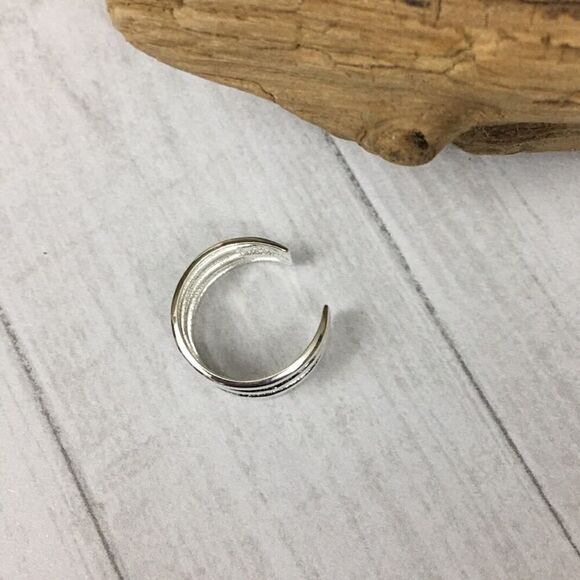 Triple Band Sterling Silver Toe Ring - Picture 4 of 5